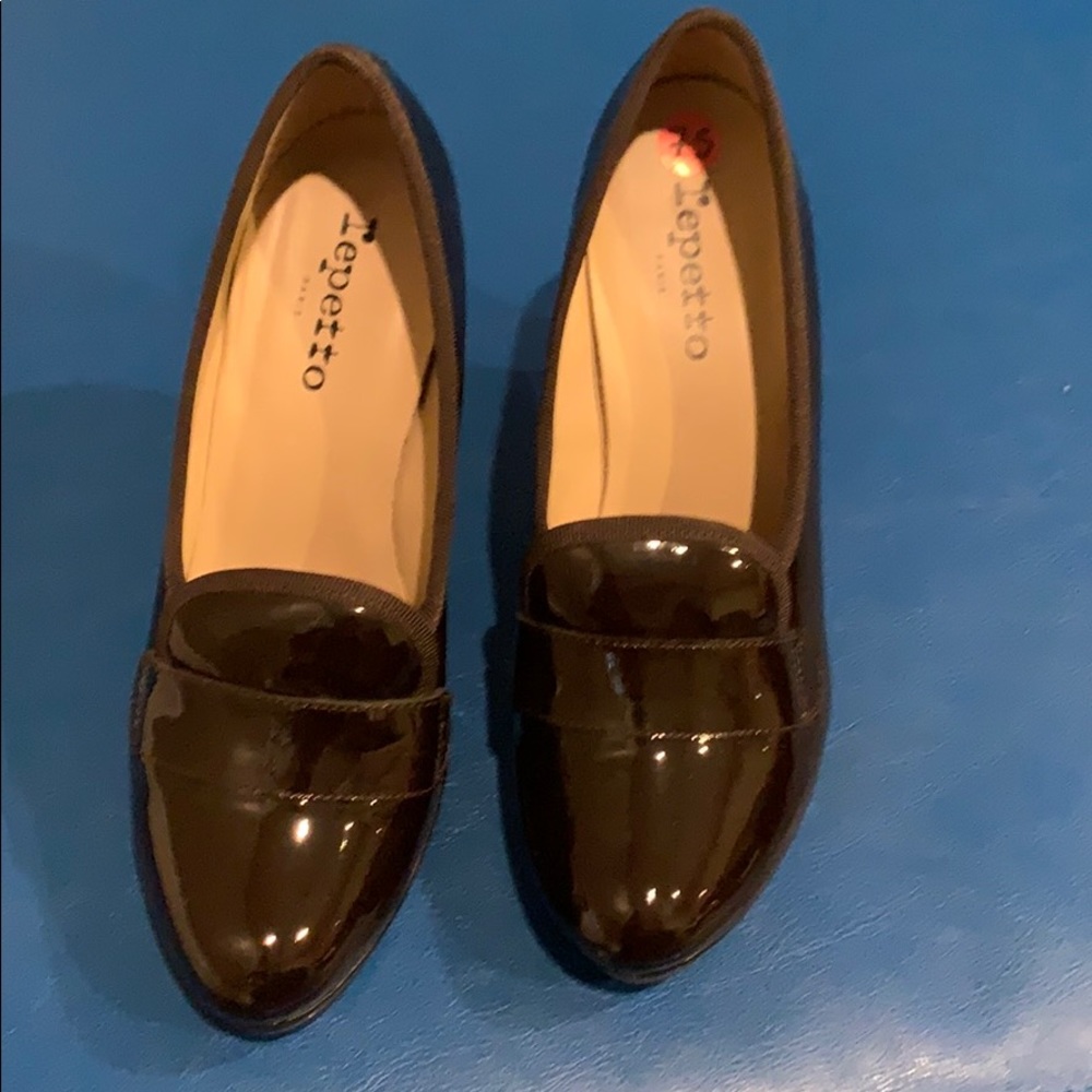 Repetto brown loafer heels NWOT